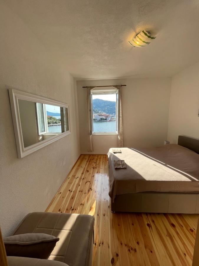 Ivan I Matej Apartments ブラチェ エクステリア 写真