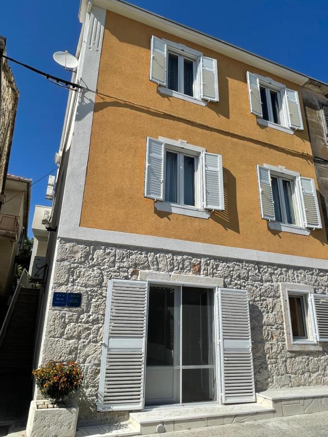 Ivan I Matej Apartments ブラチェ エクステリア 写真