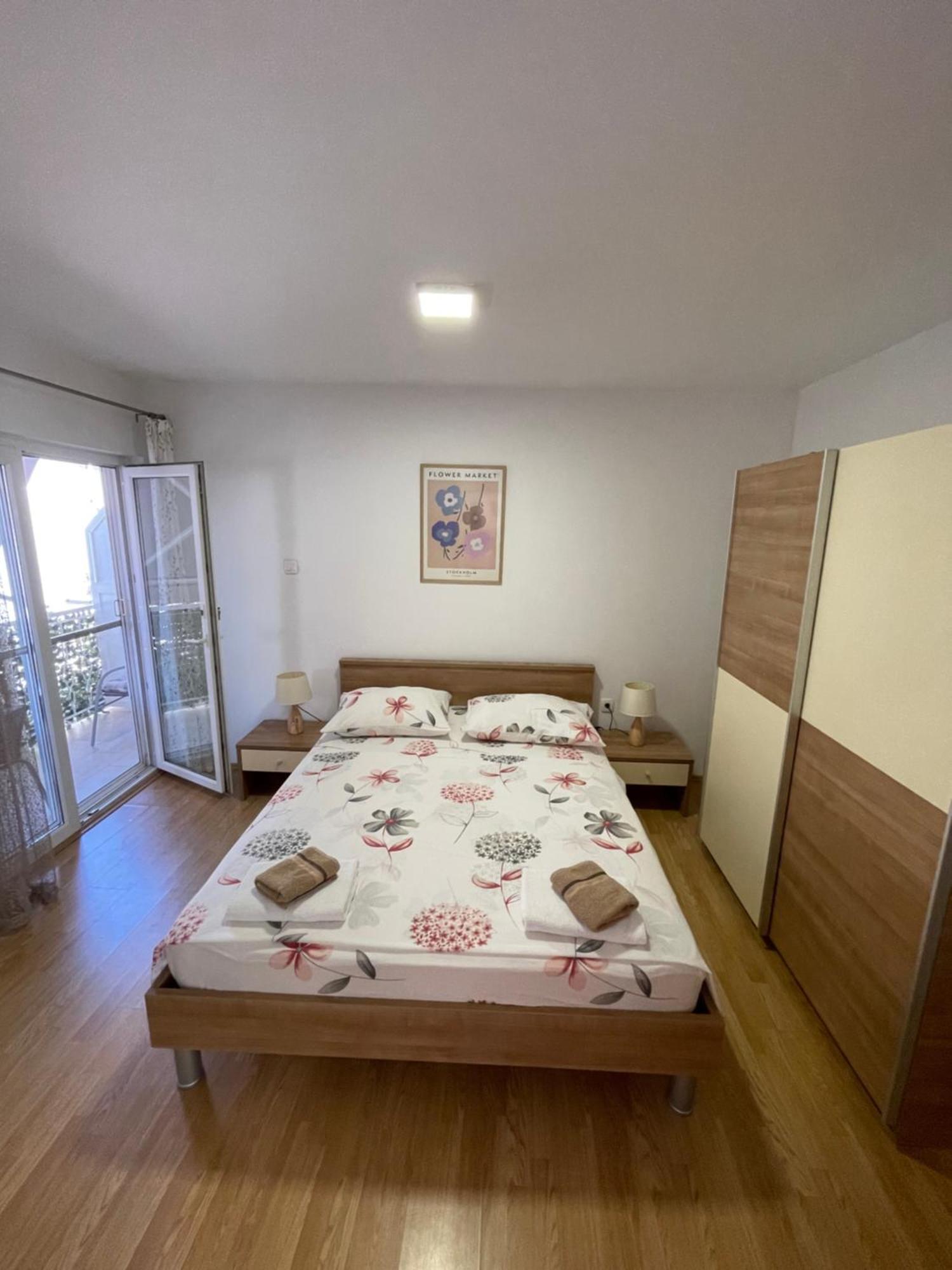 Ivan I Matej Apartments ブラチェ エクステリア 写真