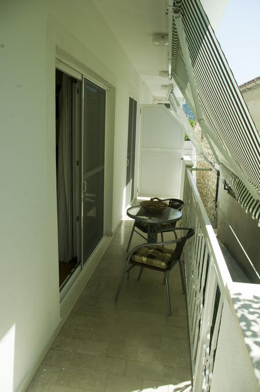 Ivan I Matej Apartments ブラチェ エクステリア 写真
